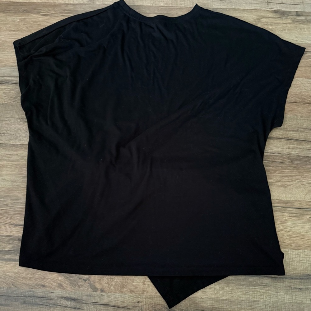 SHEIN Black Asymmetrical Tie Front Short Sleeve Tee - Picture 4 of 4